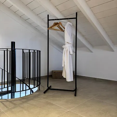 Mouzas Appartement *